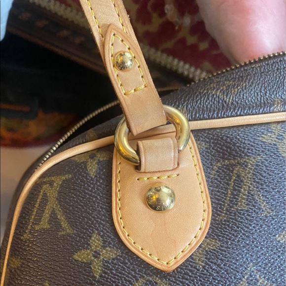 Louis Vuitton Monogram Montorgueil PM - Picture 12 of 16